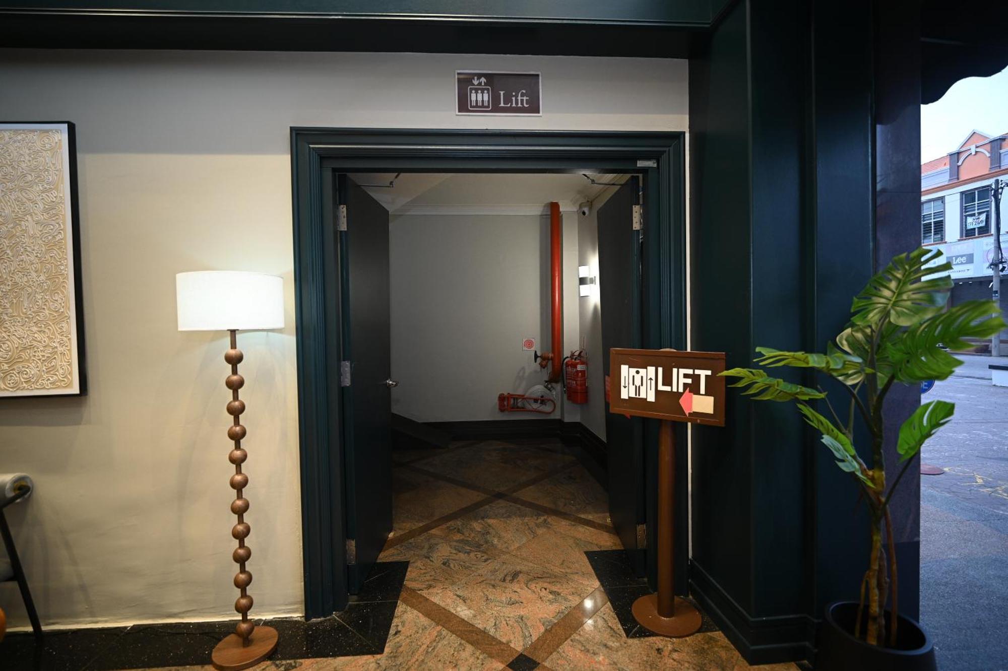 Kingston Hotel 9 - Jonker Street Malacca Екстер'єр фото