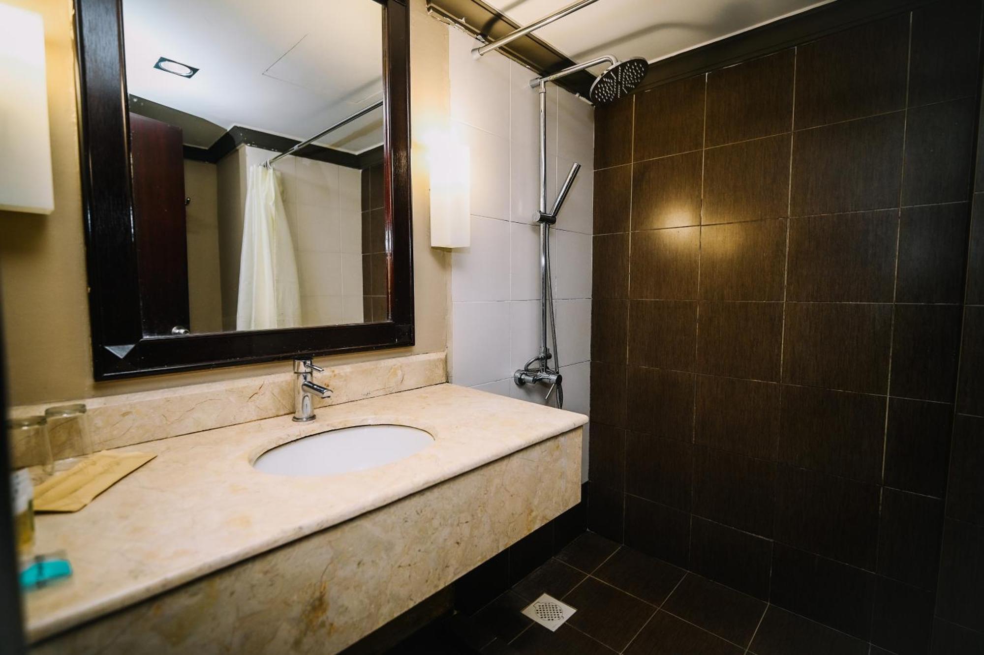 Kingston Hotel 9 - Jonker Street Malacca Екстер'єр фото