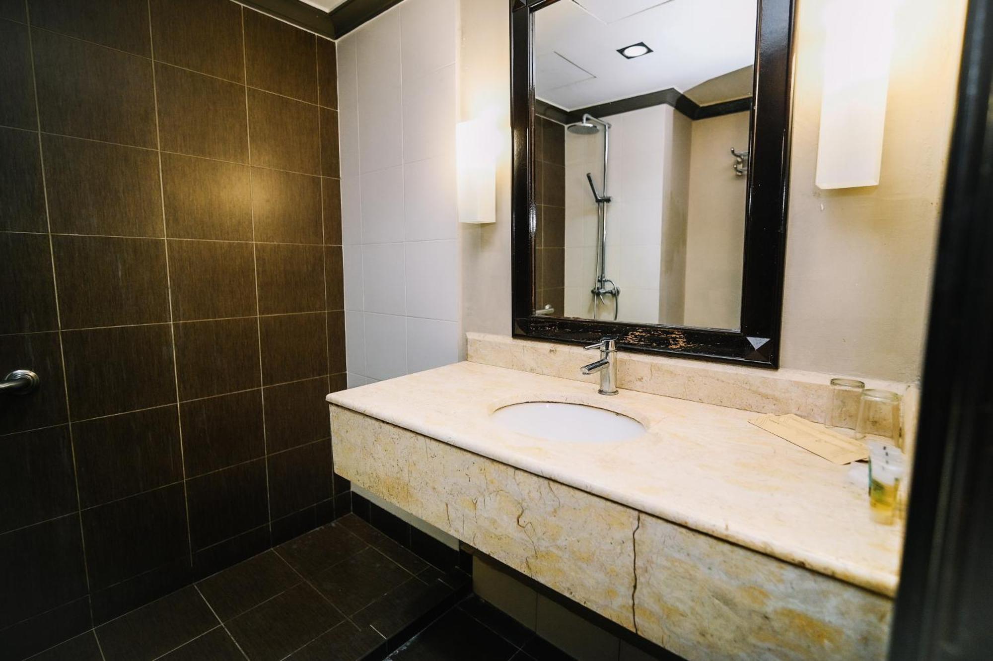 Kingston Hotel 9 - Jonker Street Malacca Екстер'єр фото